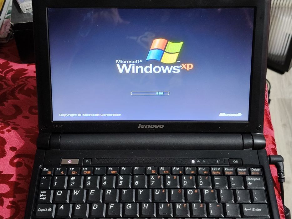Notebook LENOVO  pt