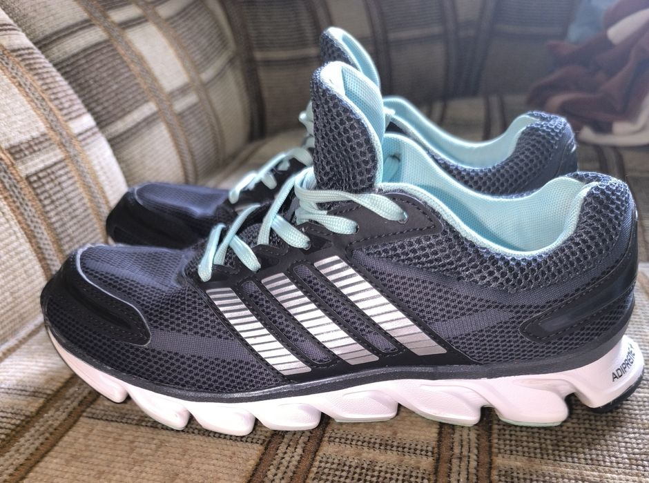 Кросівки жіночі спортивні Adidas Adiprene+.Розмір 38