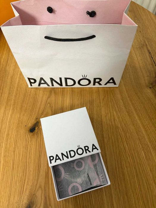 Srebrna bransoletka Charms PANDORA