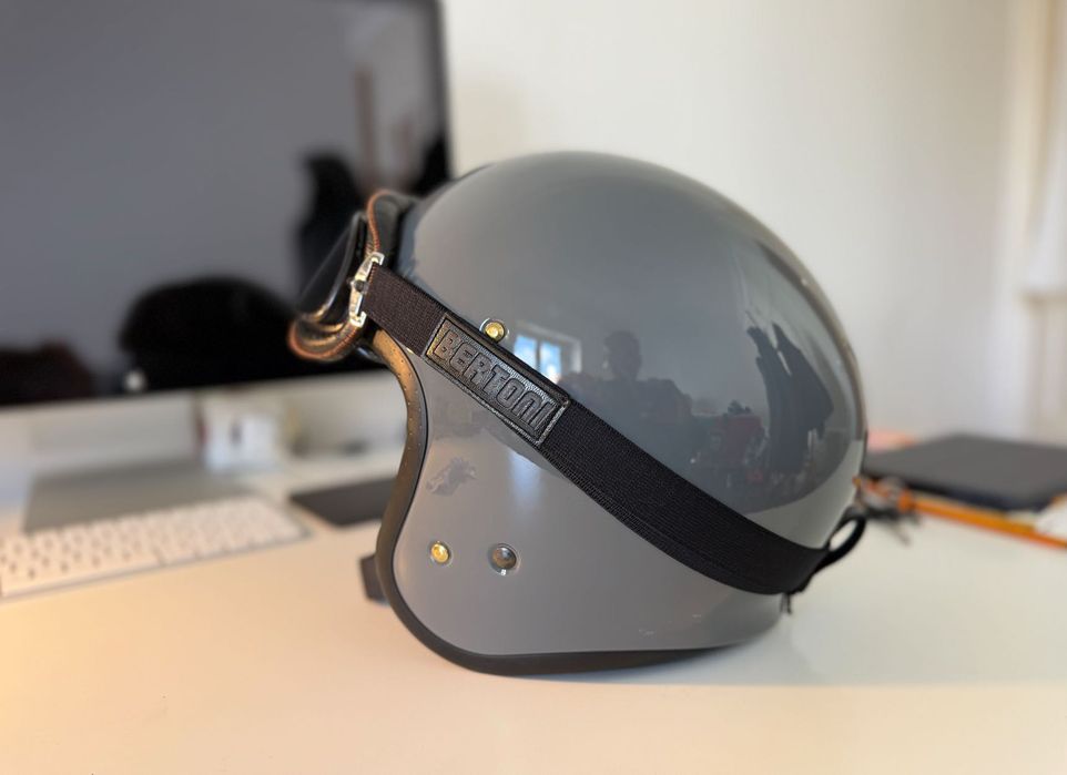 Capacete  Shoei J02 M