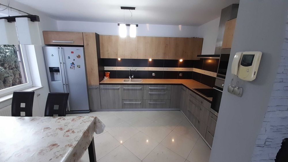 Dom na sprzedaż w chełstówku