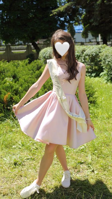 пишна випускна, вечірня, ніжна сукня на будь-яку подію