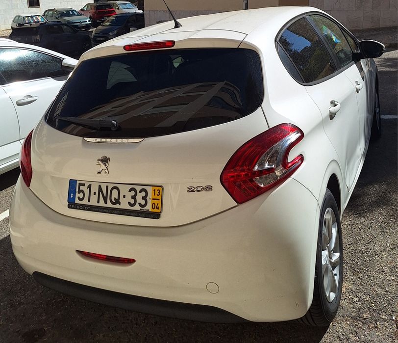 PEUGEOT 208 1.2 VTI Active  5 Portas
