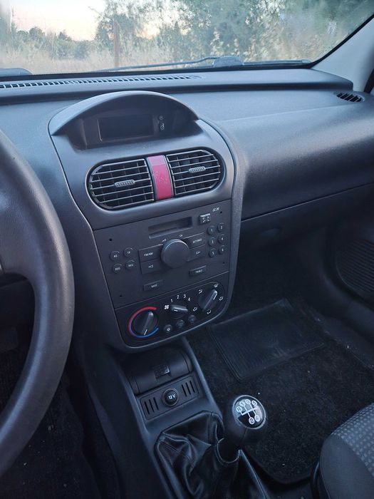 Opel Corsa — fotografia 5