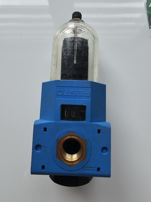 Filtr pneumatyczny FESTO LFM 1/2 S-B