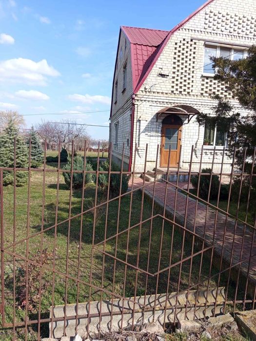 Продам дом в 30 минутах от центра города в районе Куяльника лечебного курорта Одессы