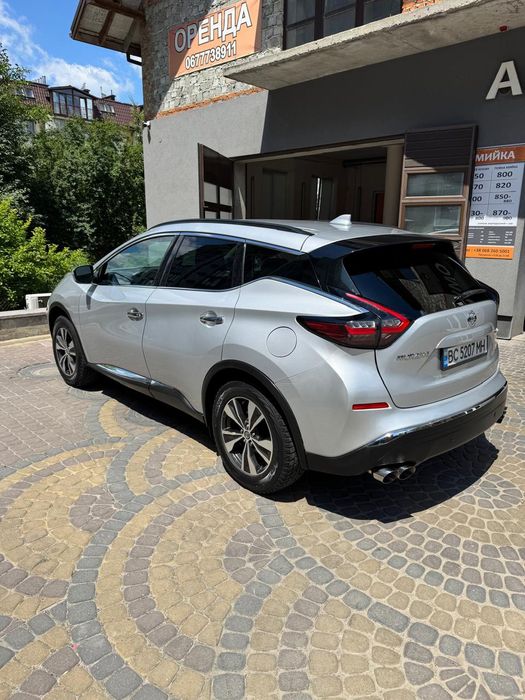 NISSAN MURANO 2019 року 140тис км