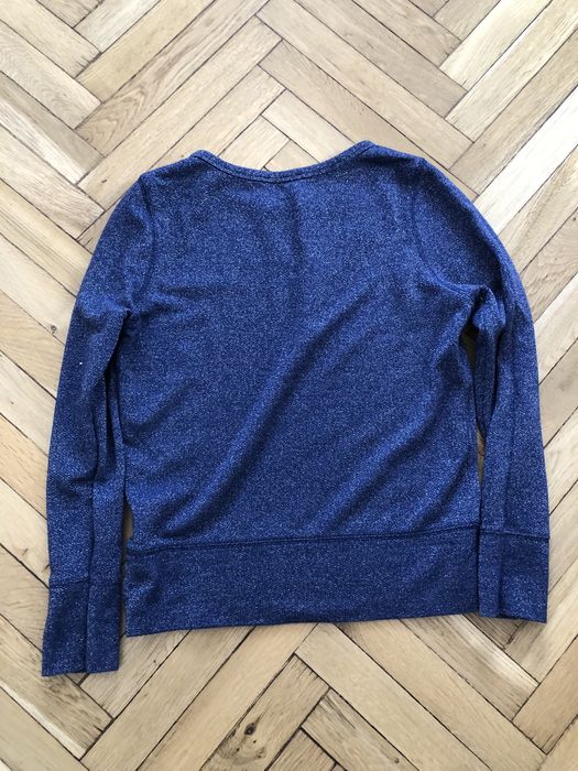 Tui granatowa bluza z brokatem 10 M