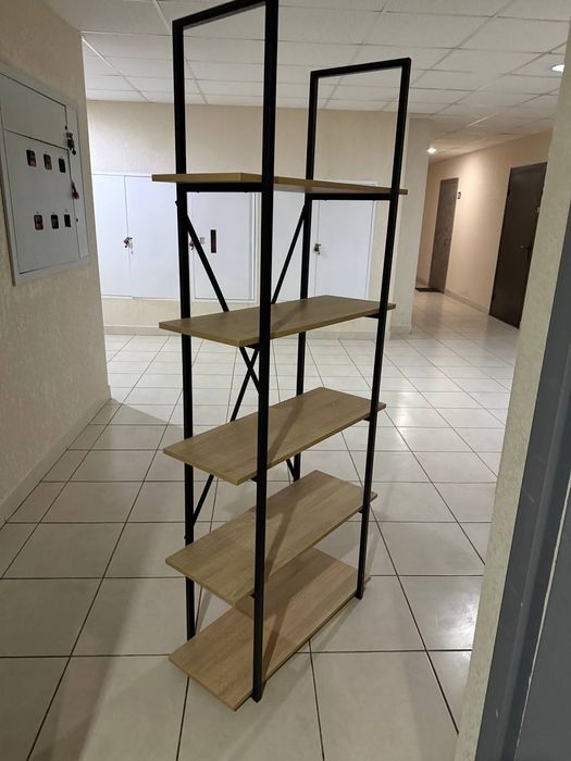 Розпродаж меблів, столи лофт, тумби, крісла, стелажі, стільці, стелажі