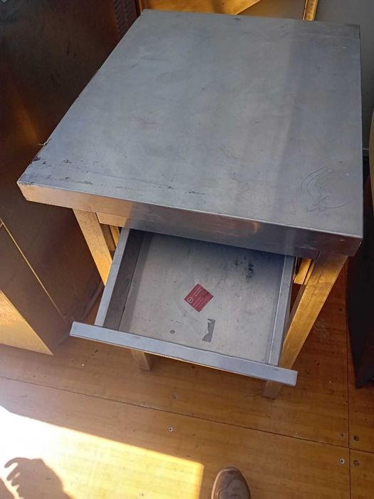 Modelo de Bancada Inox c/ gaveta