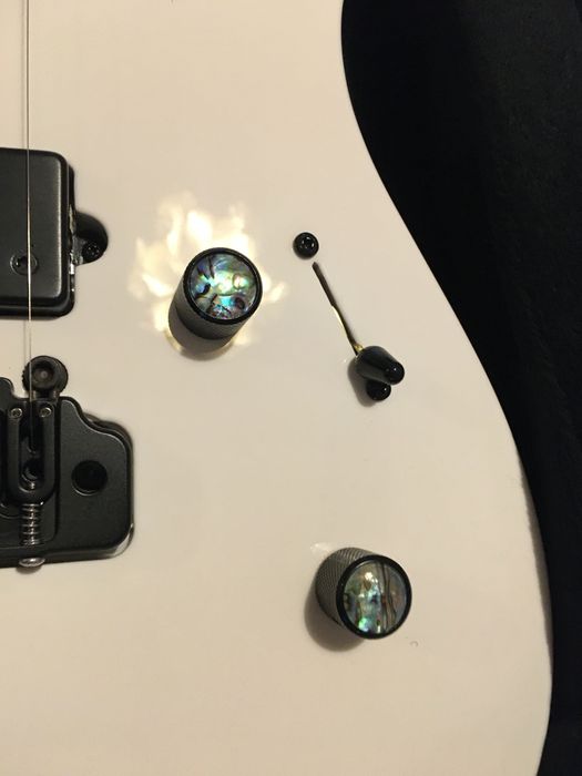 Guitarra Kiesel DC700X