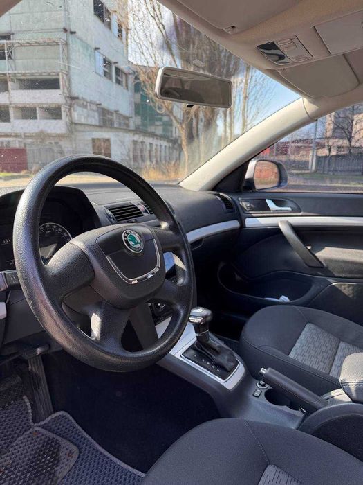 Продам авто Skoda Octavia a5 1.8 tsi  dsg7