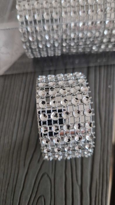 Conjunto 4 argolas brilhantes para guardanapos
