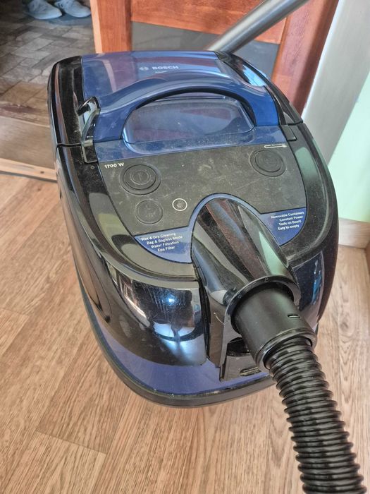 Миючий пилосос Bosch