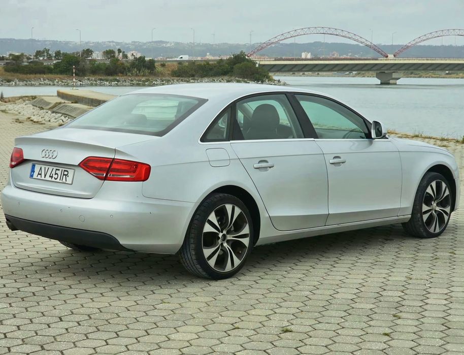 Audi A4 B8 2.0TDI 142cv 2008 Em excelente estado caixa 6 velocidades aceito troca
