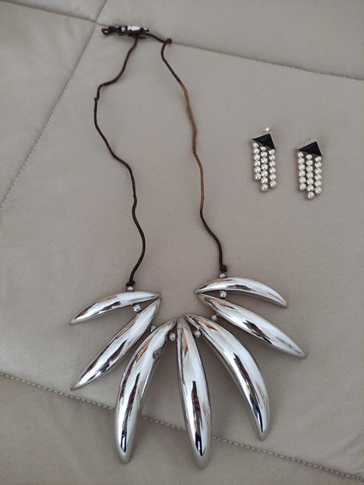 Conjunto colar e brincos