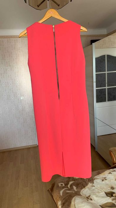 Elegancka sukienka Koral