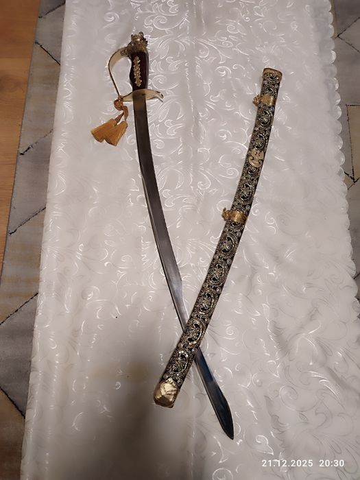Szabla.Komplet z pochwą.