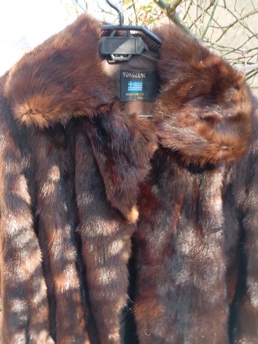 Продам норковую шубу