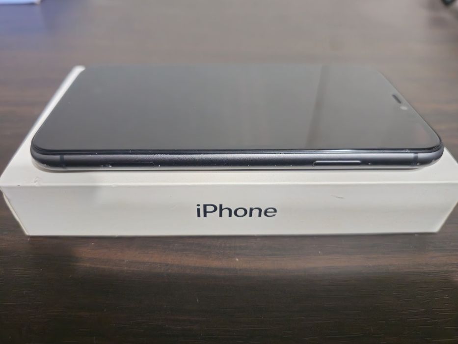 iPhone 11 83% nowy ekran