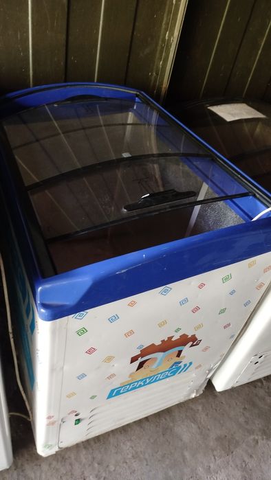 ЛАРЬ морозильная JUKA-300-400. Литров Б.У