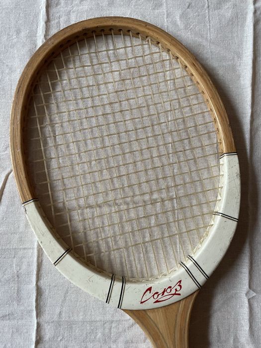 Ракетка для тенісу. Антикваріат