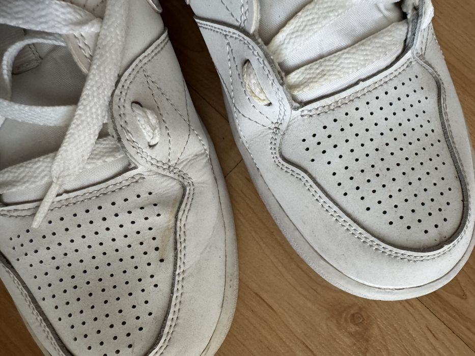 Buty Nike Priority mid rozm. 42