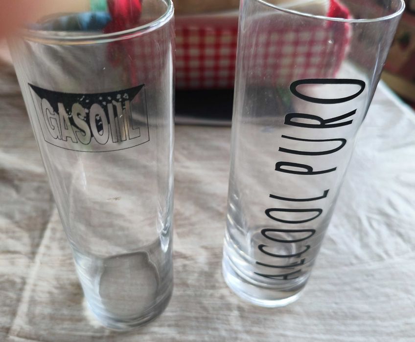 2 copos promocionais de bares de Lisboa