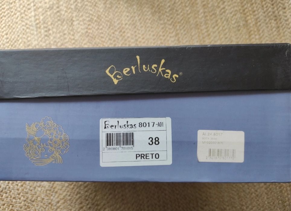 Botim preto Berluskas (portes incluídos)
