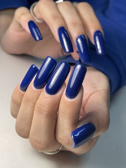 Моделі/манікюр/нарощення