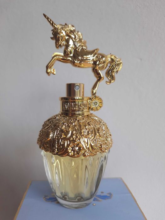 Sprzedam nową wodę toaletową  Anna sui fantasia 30 ml