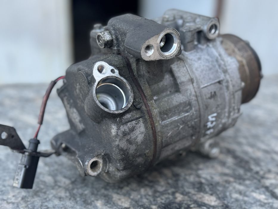 Компресор кондиціонера Audi a6 c6 4.2 fsi компресор ауді а6 4.2 бензин