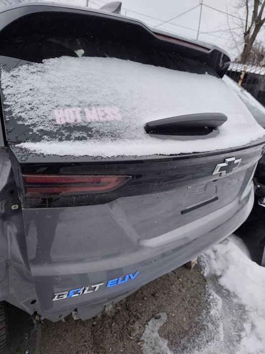 Кришка багажника  Chevrolet bolt EUV