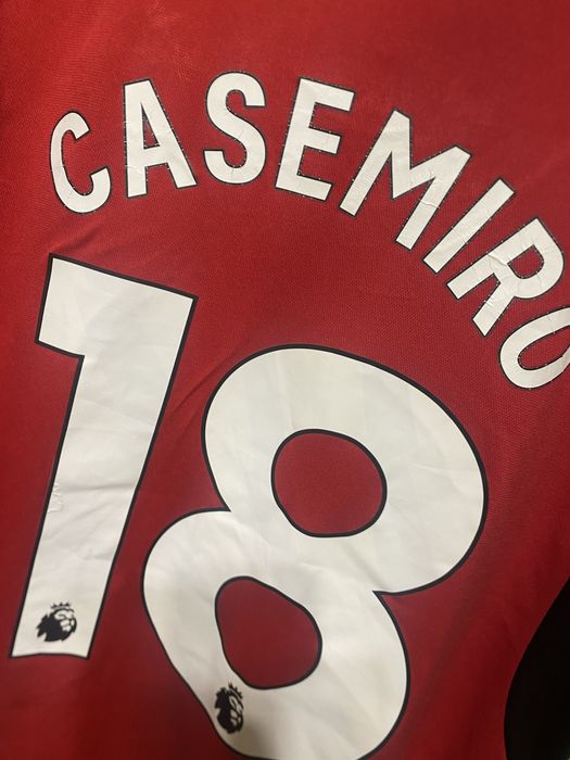 Футбольная футболка бренда Адидас Манчестер Юнайтед