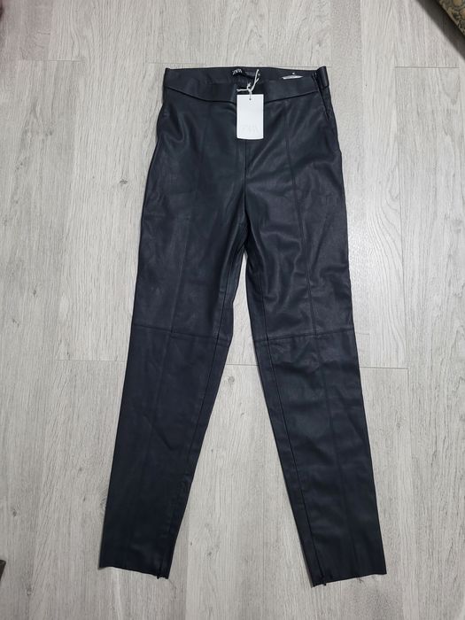 Штани з екошкіри Zara. S-M