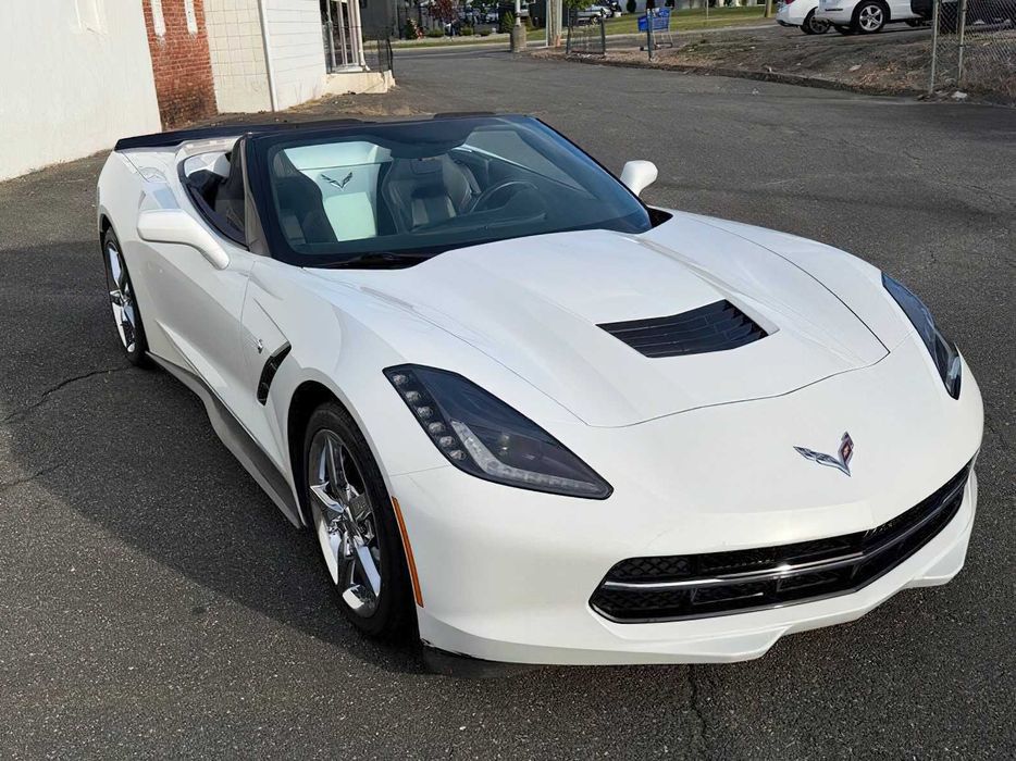 Chevrolet Corvette Stingray Z51      2014