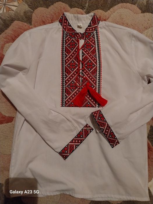 Продам вишиванку