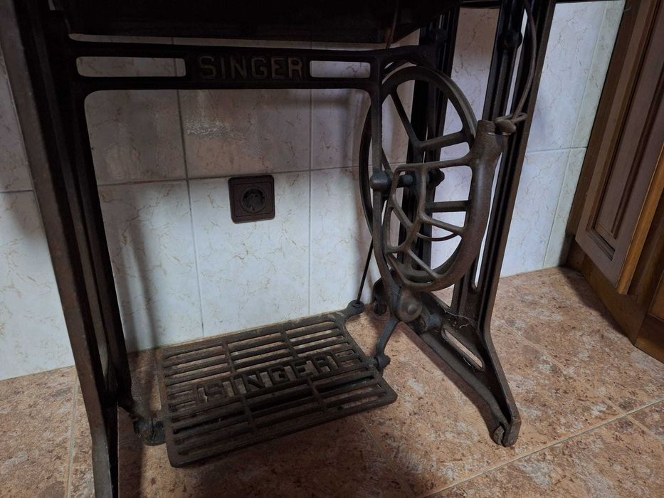 Máquina de costura Singer