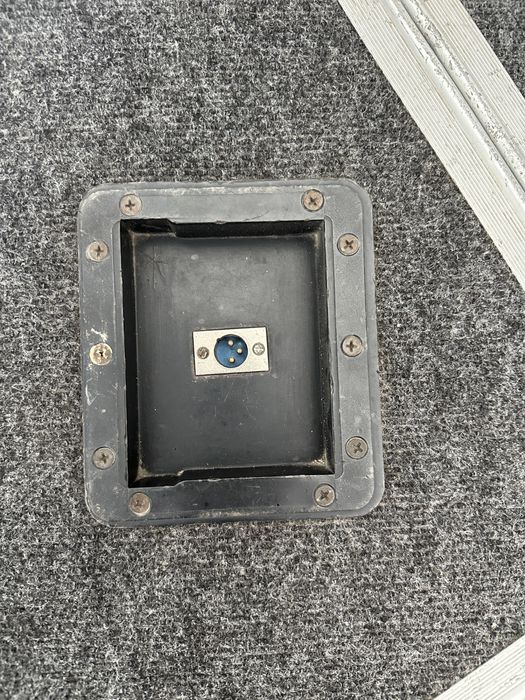 активний мікшер Yamaha EMX 640 + пасивні акустичні системи AKTON