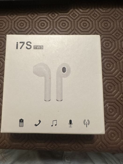 Fones I7S auriculares novos