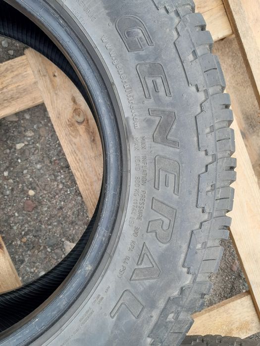 215/70R16 GENERAL , komplet opon letnich SUV.