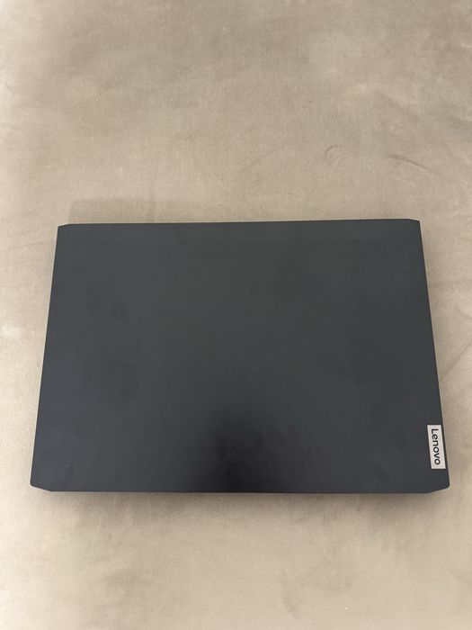 Lenovo IdeaPad Gaming 3 Ryzen 5 / RTX2050