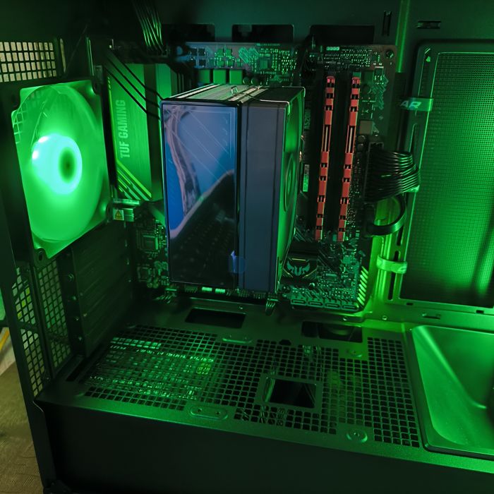 Системний блок AMD Ryzen 7, 3,6-4,4 ГГц / Asus TUF Gaming A520M-Plus II s-AM4 A520