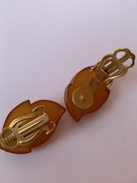 Клипсы . Янтарь. Калининград