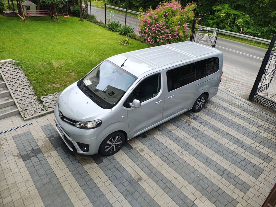 Toyota ProAce Bogato wyposażona wersja w dobrym stanie