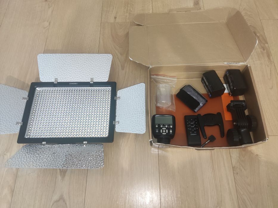 Lampa panelowa LED Yongnuo YN600 Pro