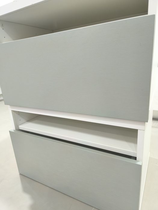 Módulo Besta IKEA (2 unidades/ 30 euros cada)