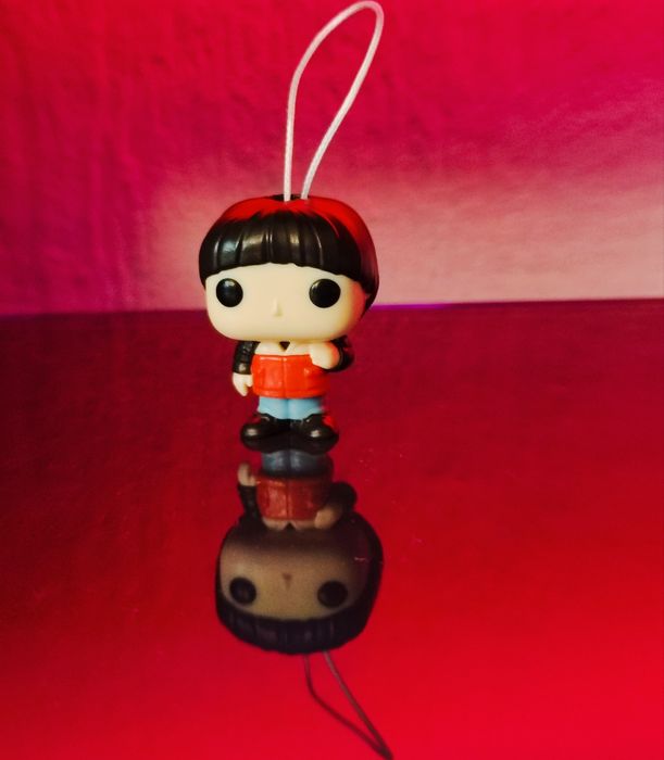 Дивні дива,Kinder, фігурки,кіндер джой,  stranger things,kinder joy