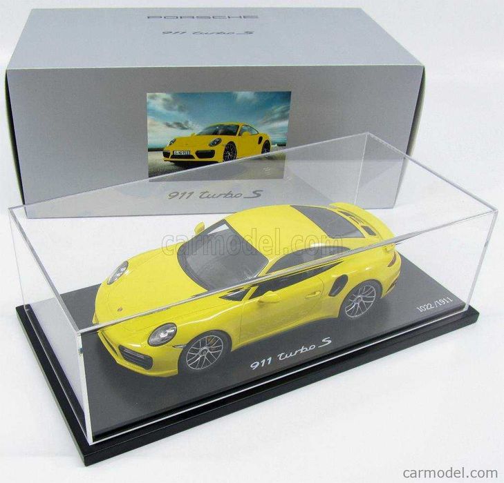 Porsche Turbo S + 1/18 + Vitrine + Spark + Resina