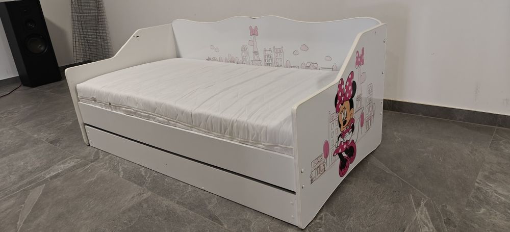 Łóżko dziecięce Minnie Mouse, 85x160 cm. z materacem  kokos.
